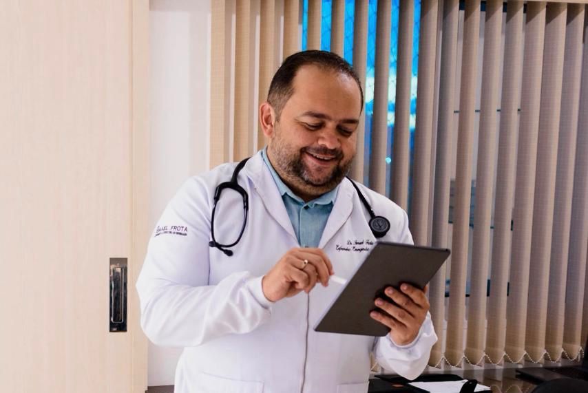 Imagem do curso Interpretação de ECG para Enfermagem do Básico ao Avançado